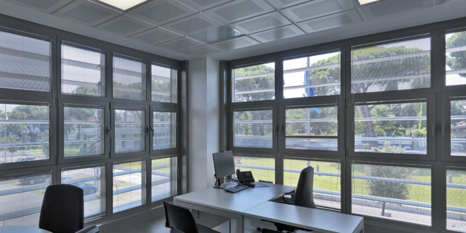 light1_hero.jpg light1_hero.jpg