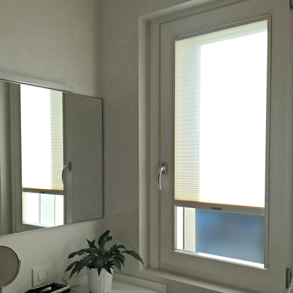 light2_leggerezza.jpg light2_leggerezza.jpg