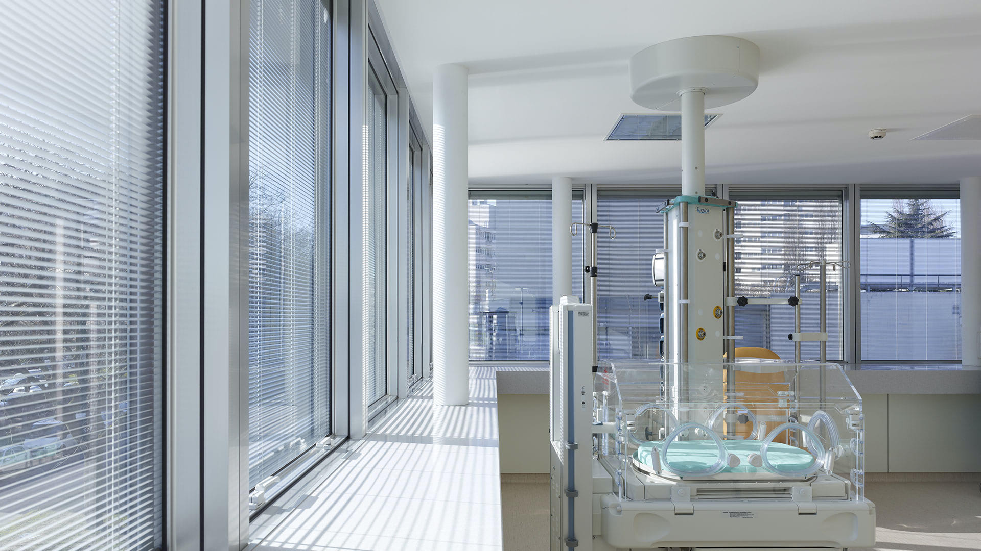 hopital-de-montreuil-cover.jpg hopital-de-montreuil-cover.jpg